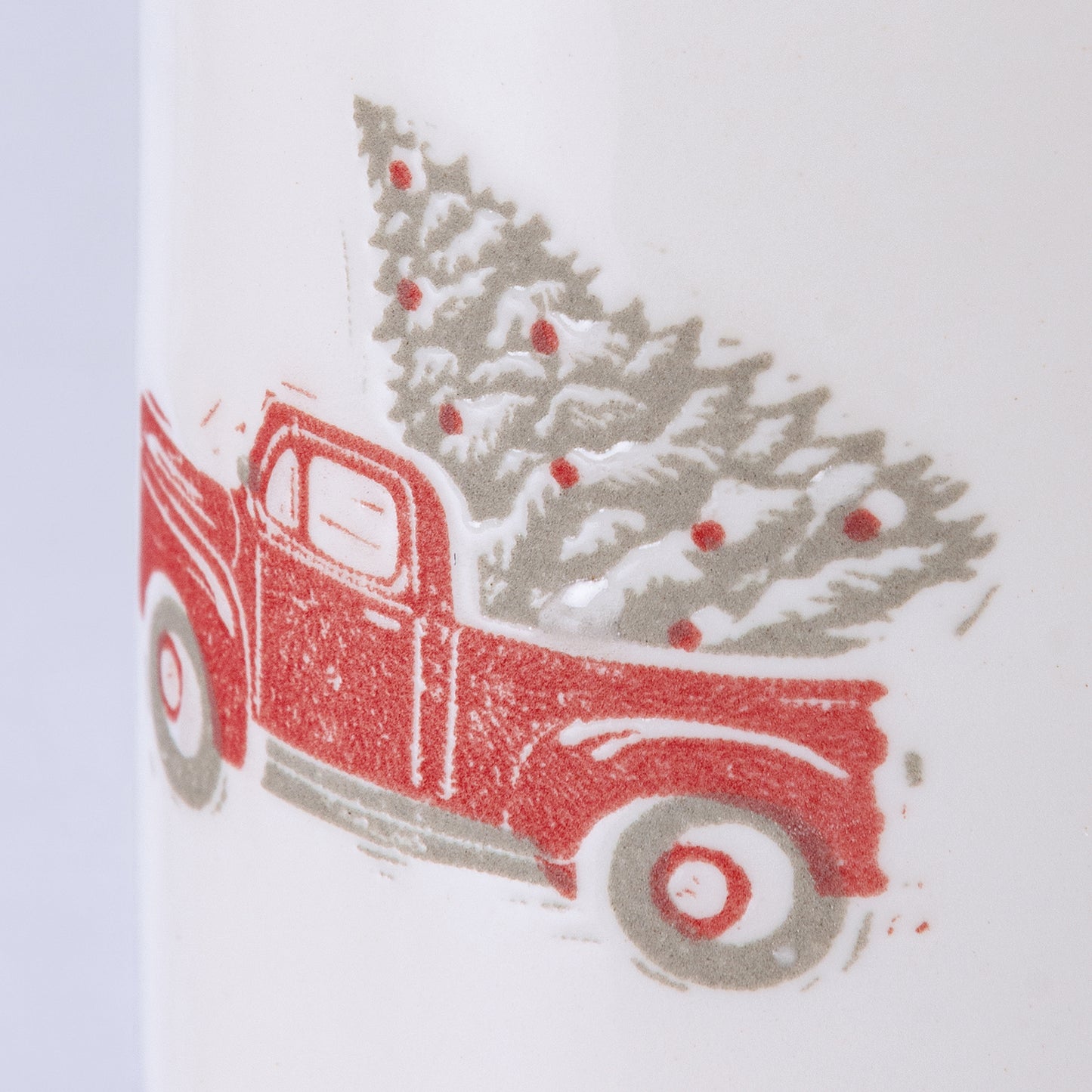 Salt and Pepper Shaker Chrismtas Truck
