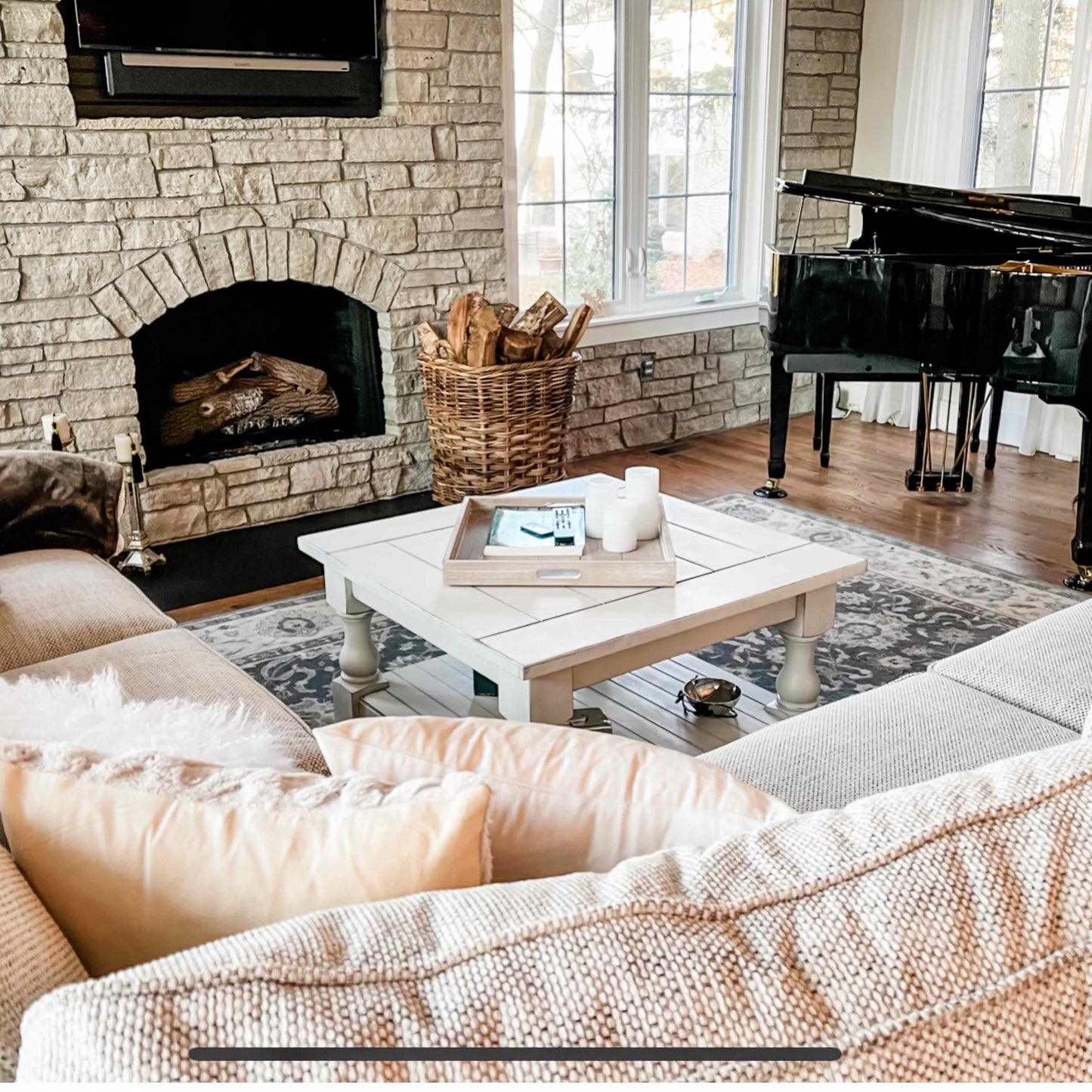 Baluster Distressed Farmhouse Style Table