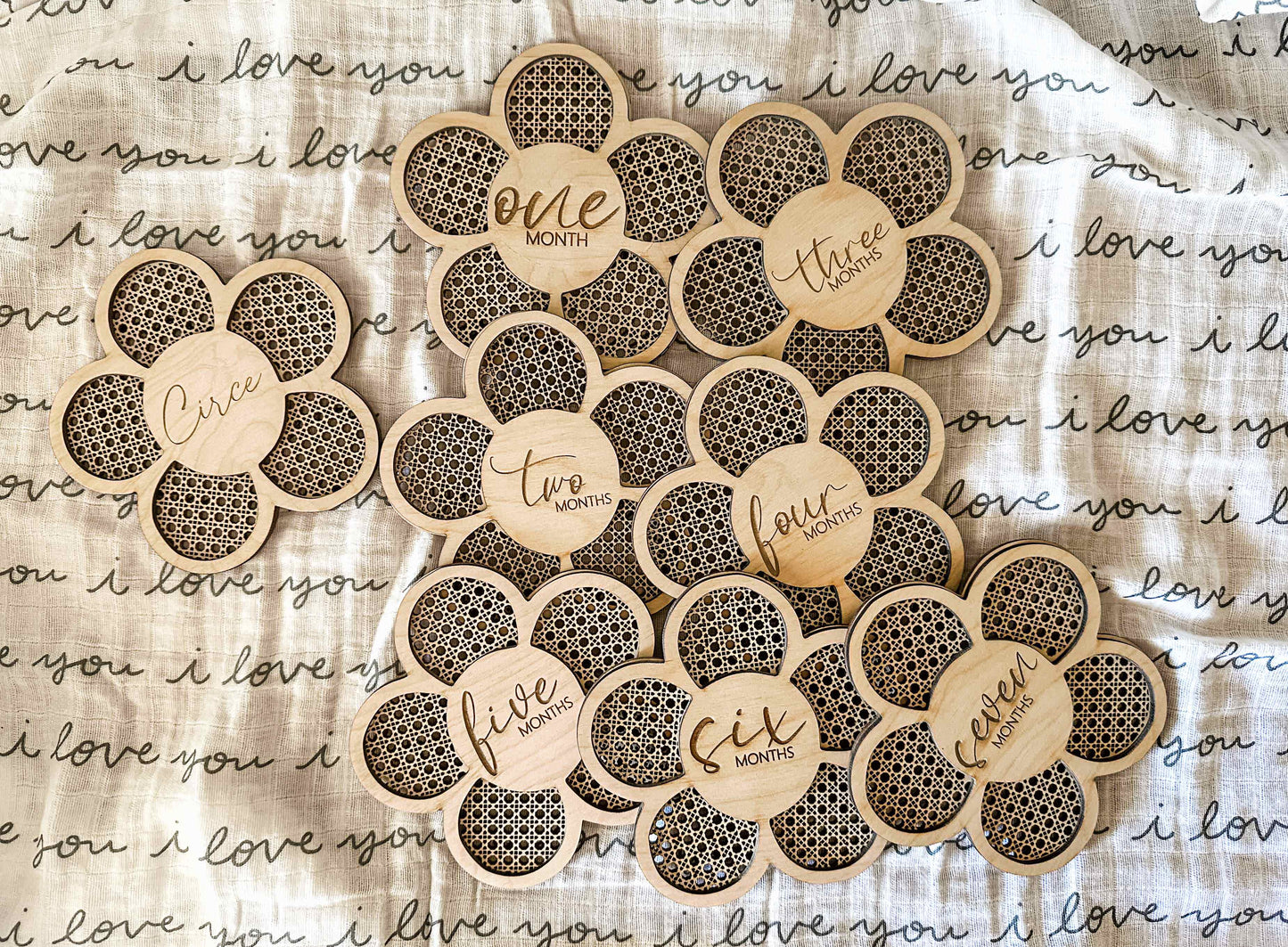 Engraved Rattan Flower Monthly Milestones