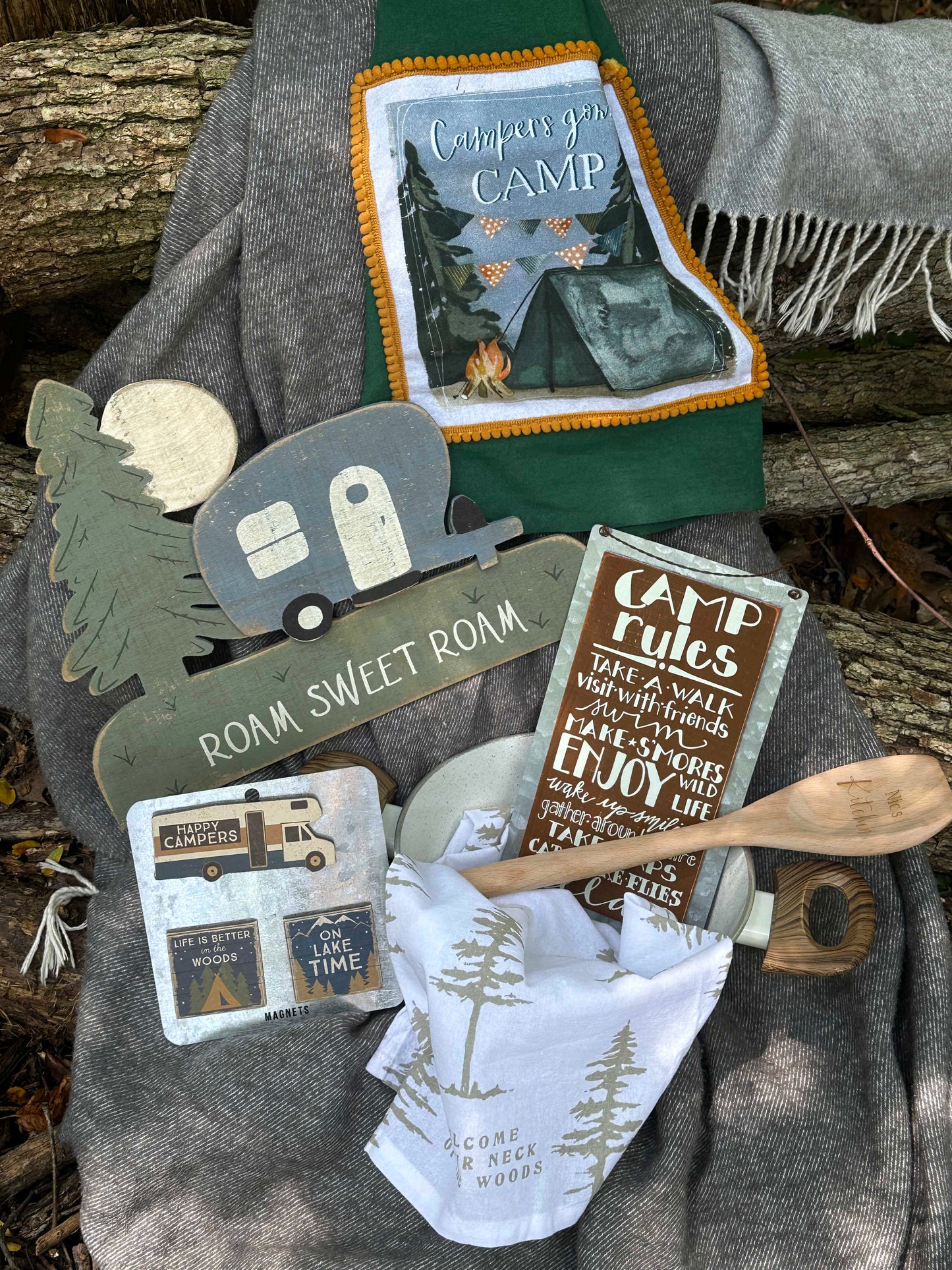 Rustic Happy Campers Magnet Set of Three