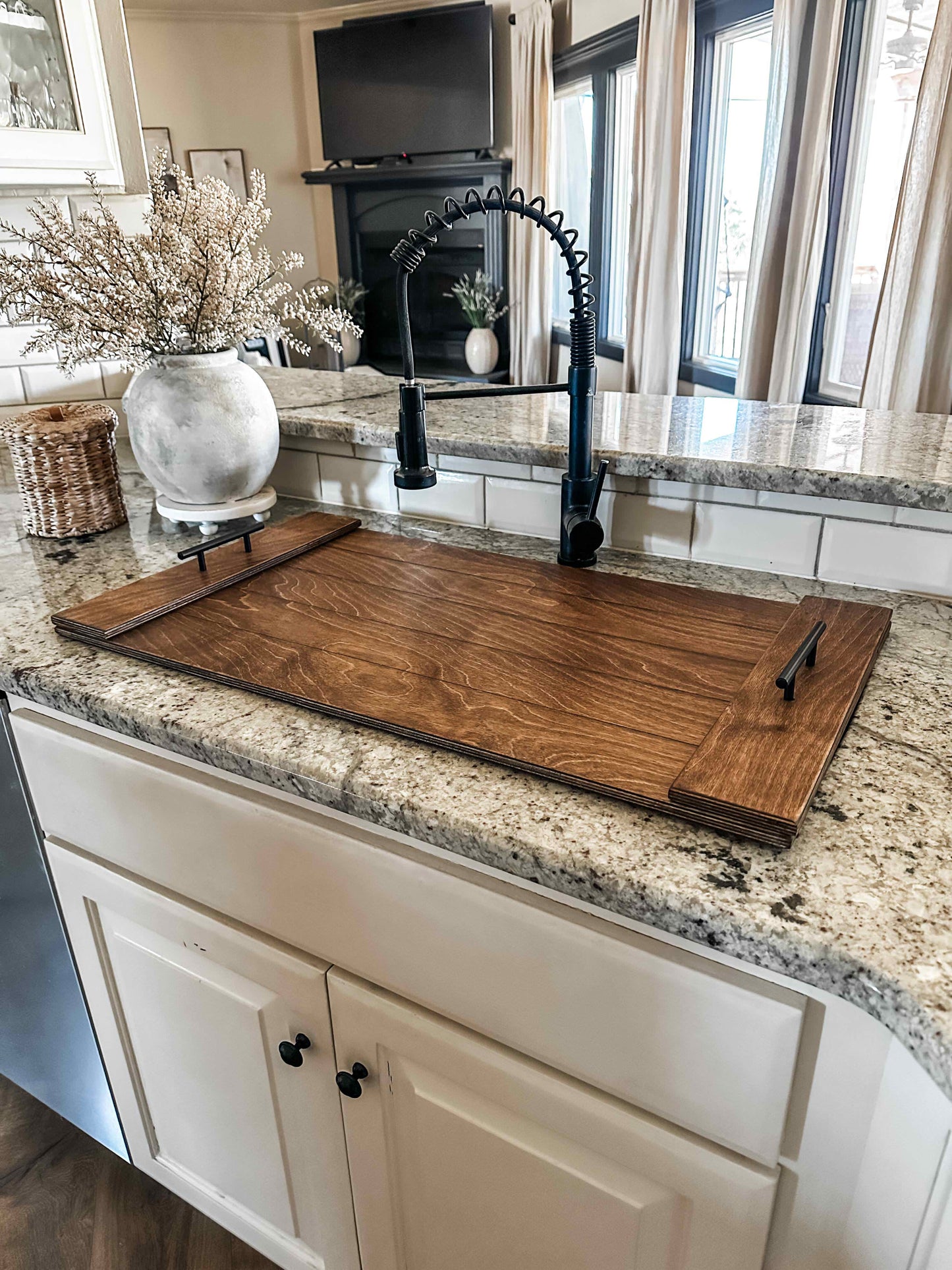 Decorative sink cover slatted design