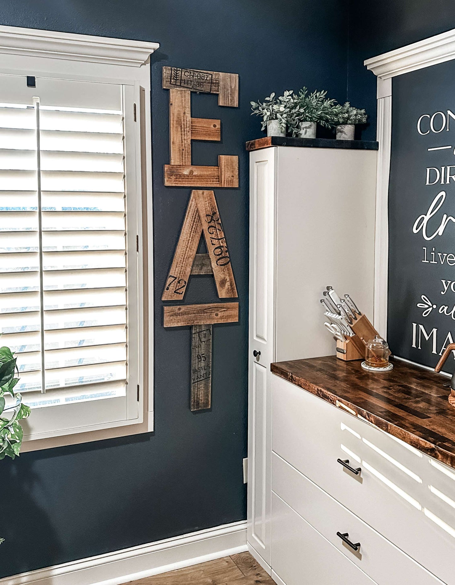 Large "EAT" Wall Sign