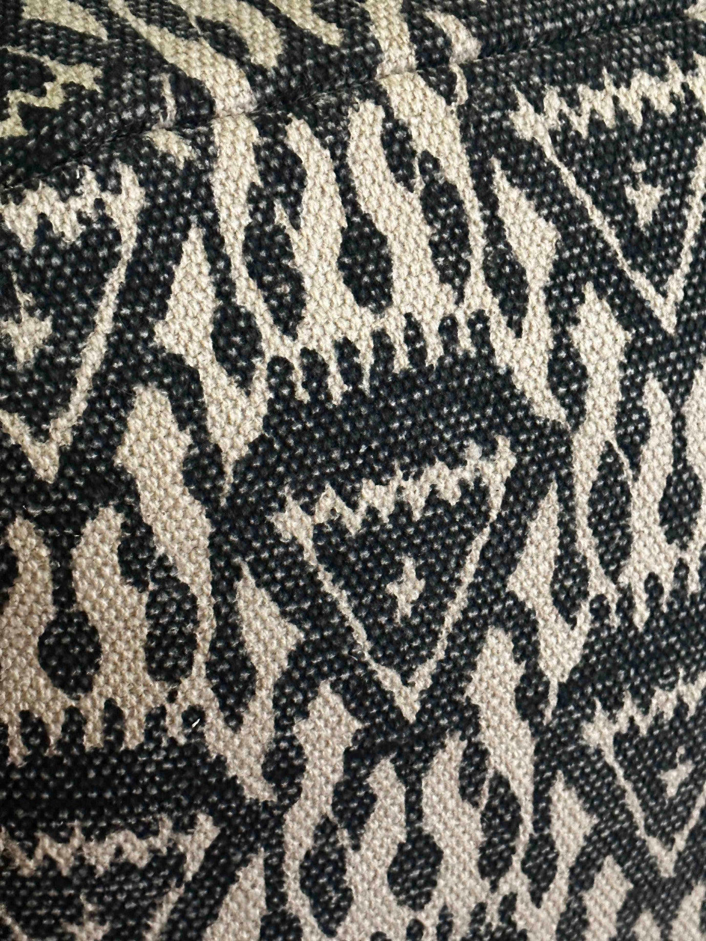 Tufted Embroidery Pouf Blue Pattern