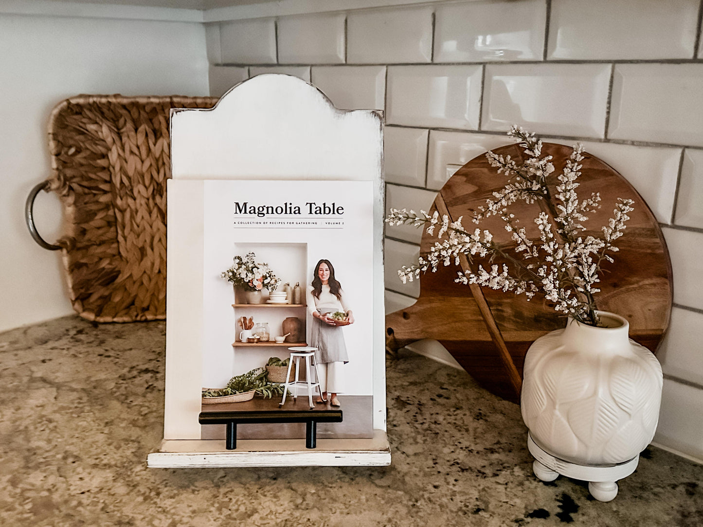 Farmhouse Cookbook Holder, Ivory Distressed