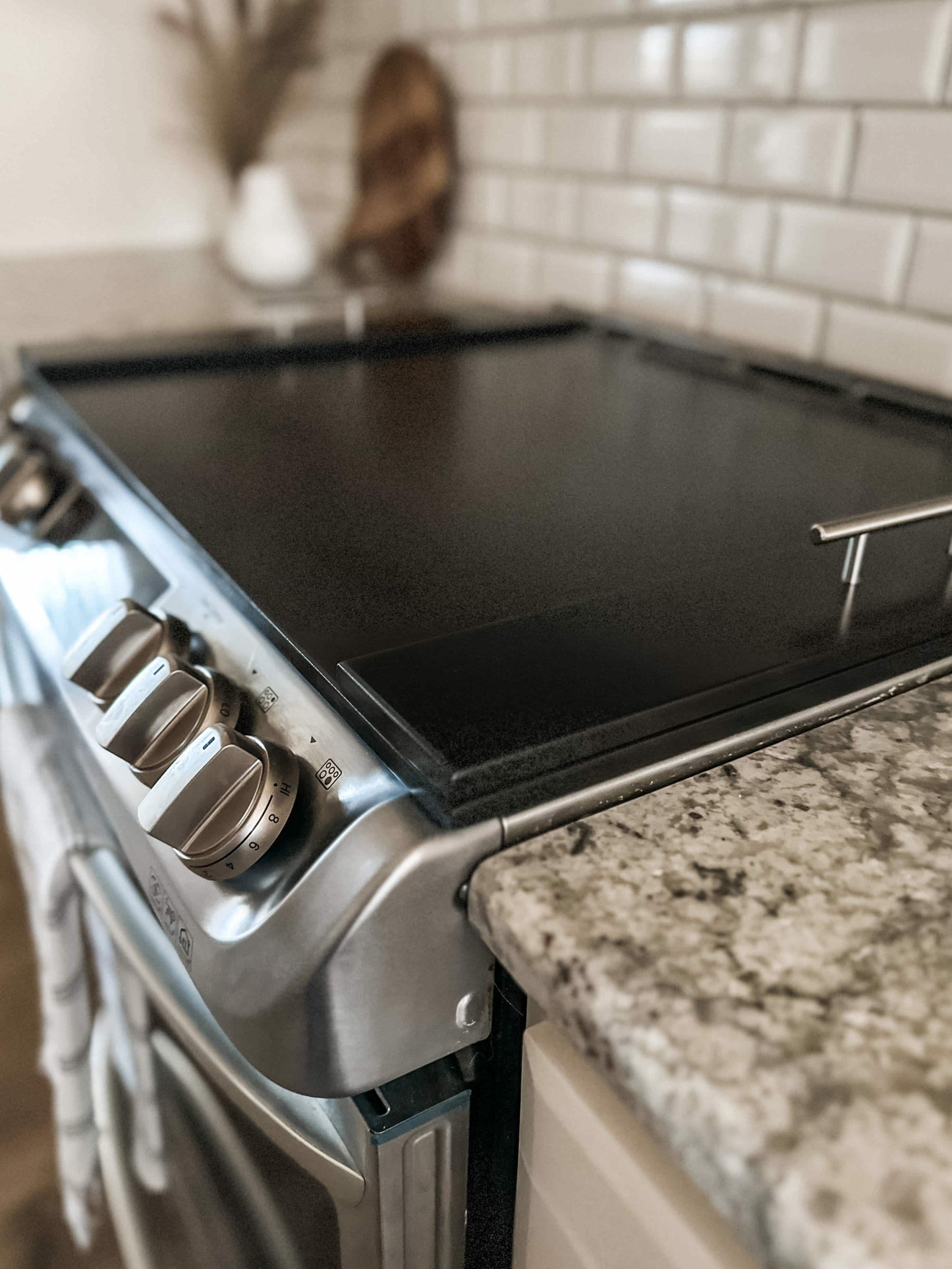Clean and Simple Minimalist Black Stove Cover