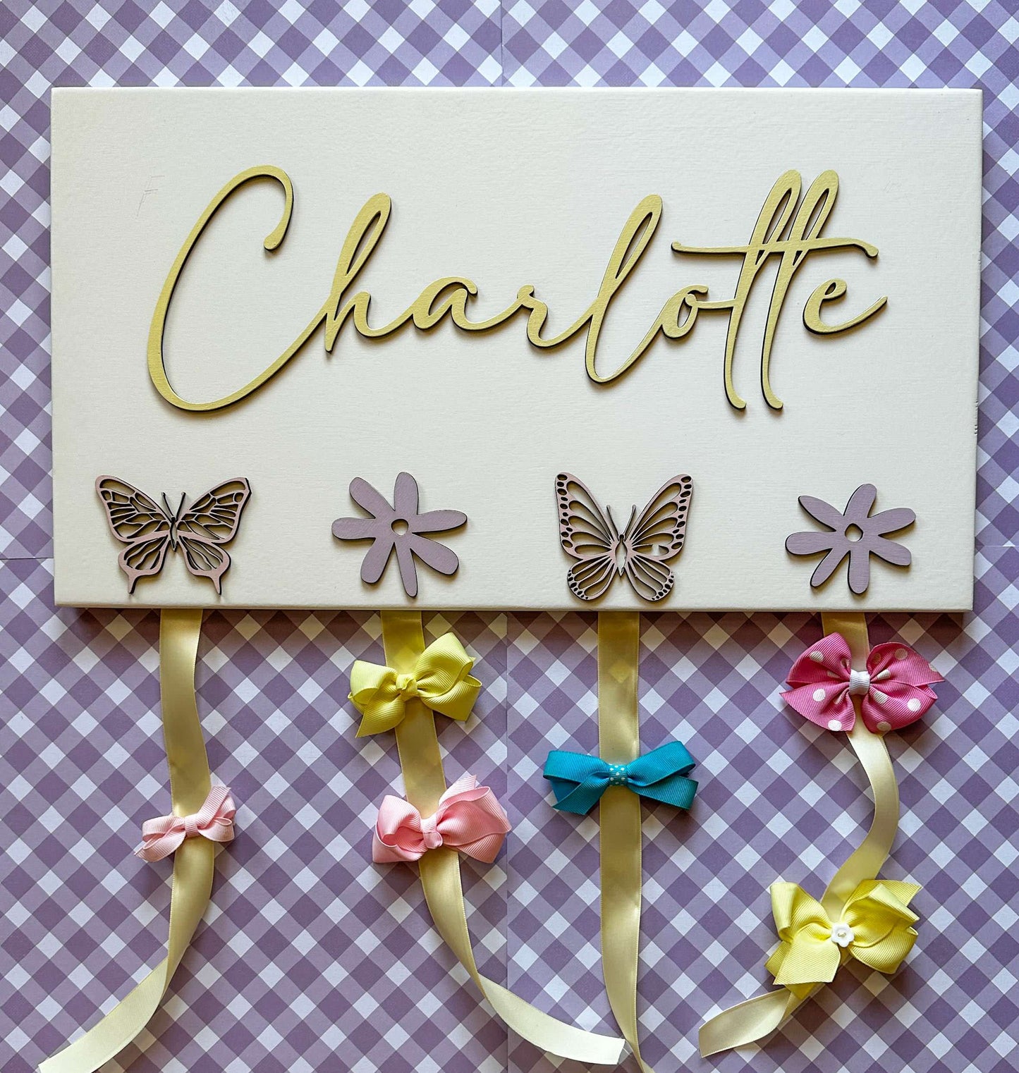 Engraved Pastel Bow Holder, "Charlotte"