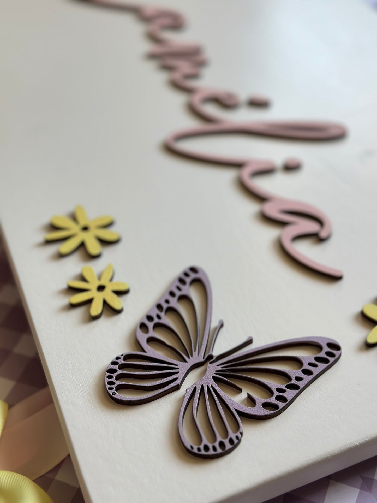 Engraved Pastel Bow Holder, "Charlotte"