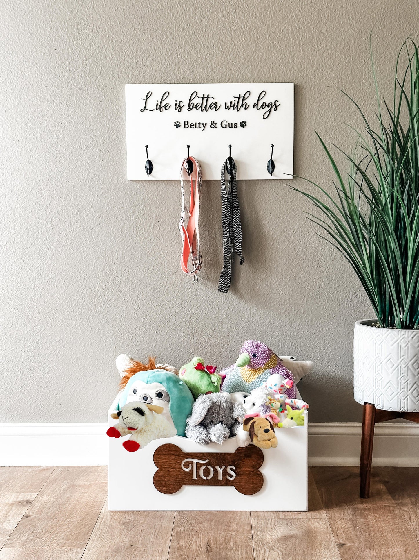 Adorable Personalized Pet Signs