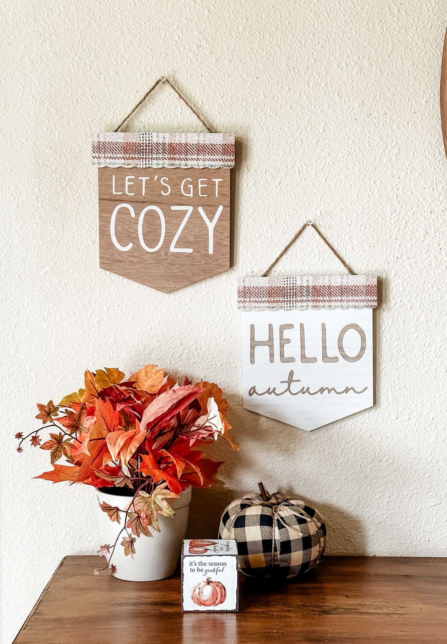 Hello Autumn and Let's Get Cozy signs