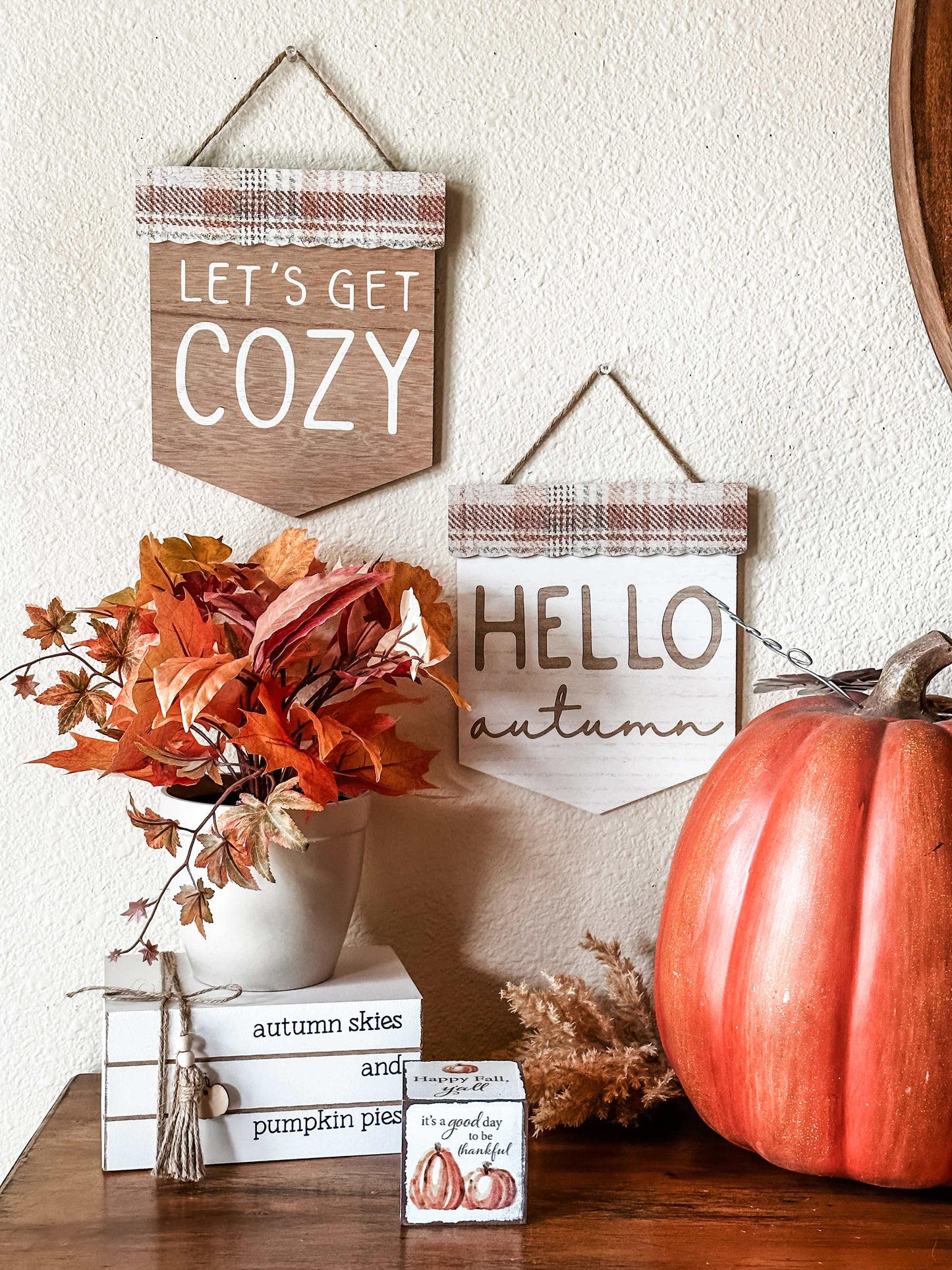 Hello Autumn and Let's Get Cozy signs