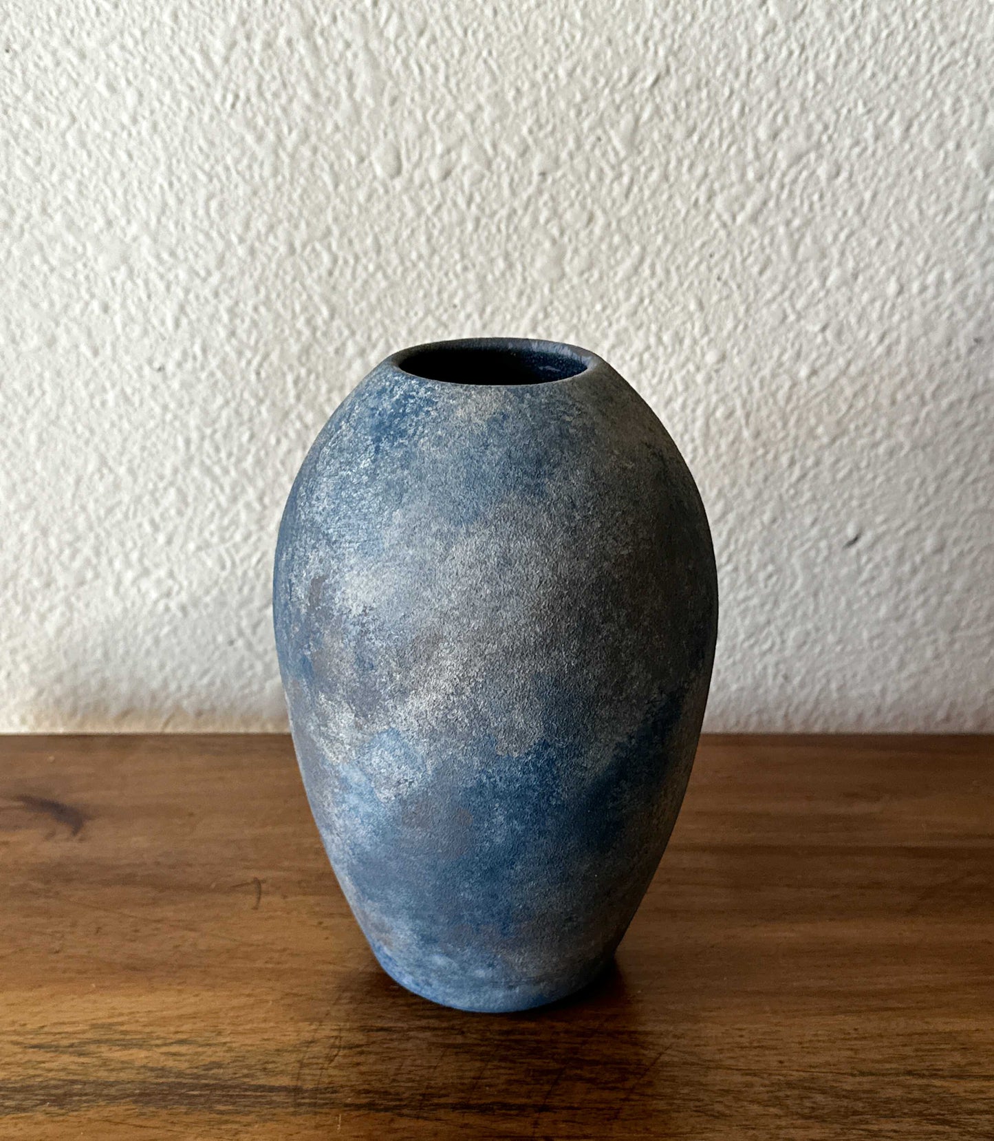Distressed Medium Vase in Blue