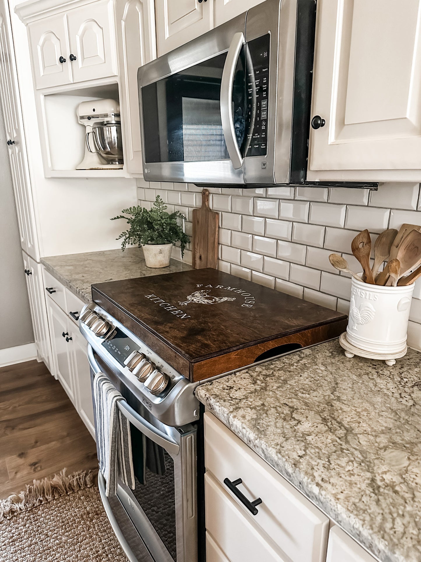 "Farmhouse Kitchen" Stove Cover, Warm Brown