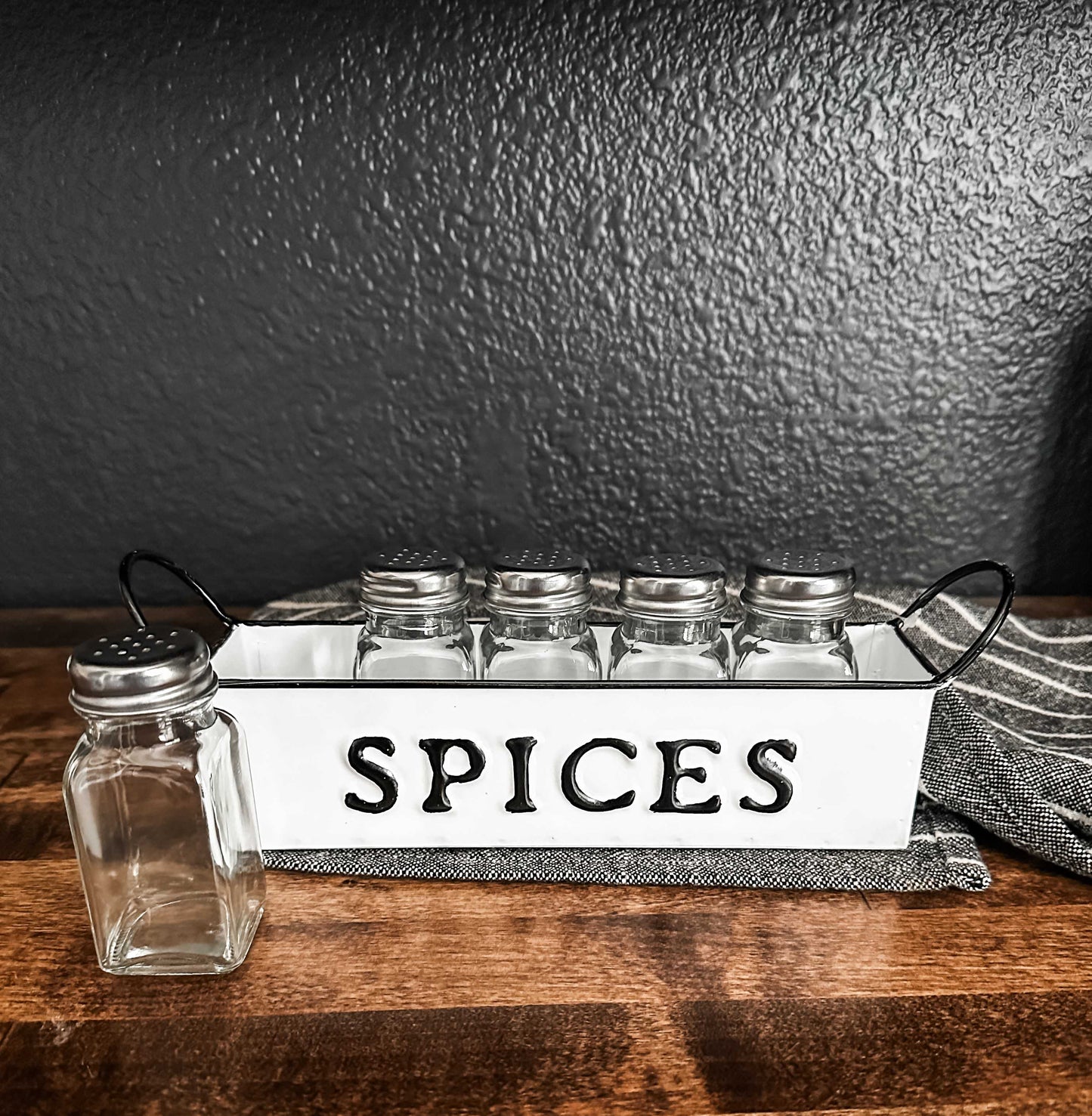 Five jar spice caddy