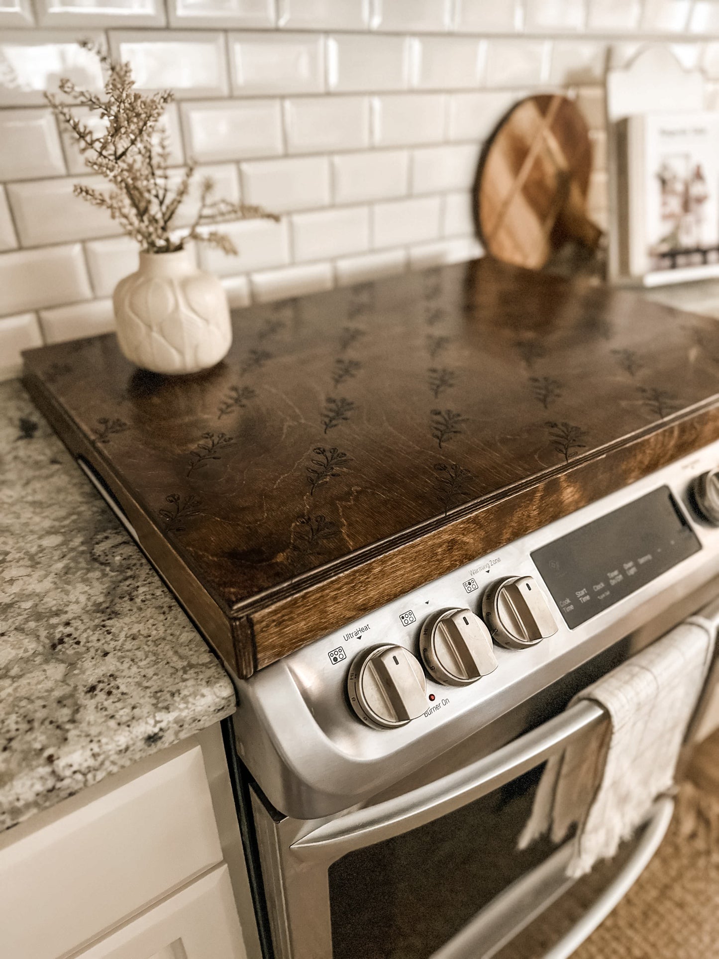 Warm Brown Floral Repeating Pattern Stove Cover