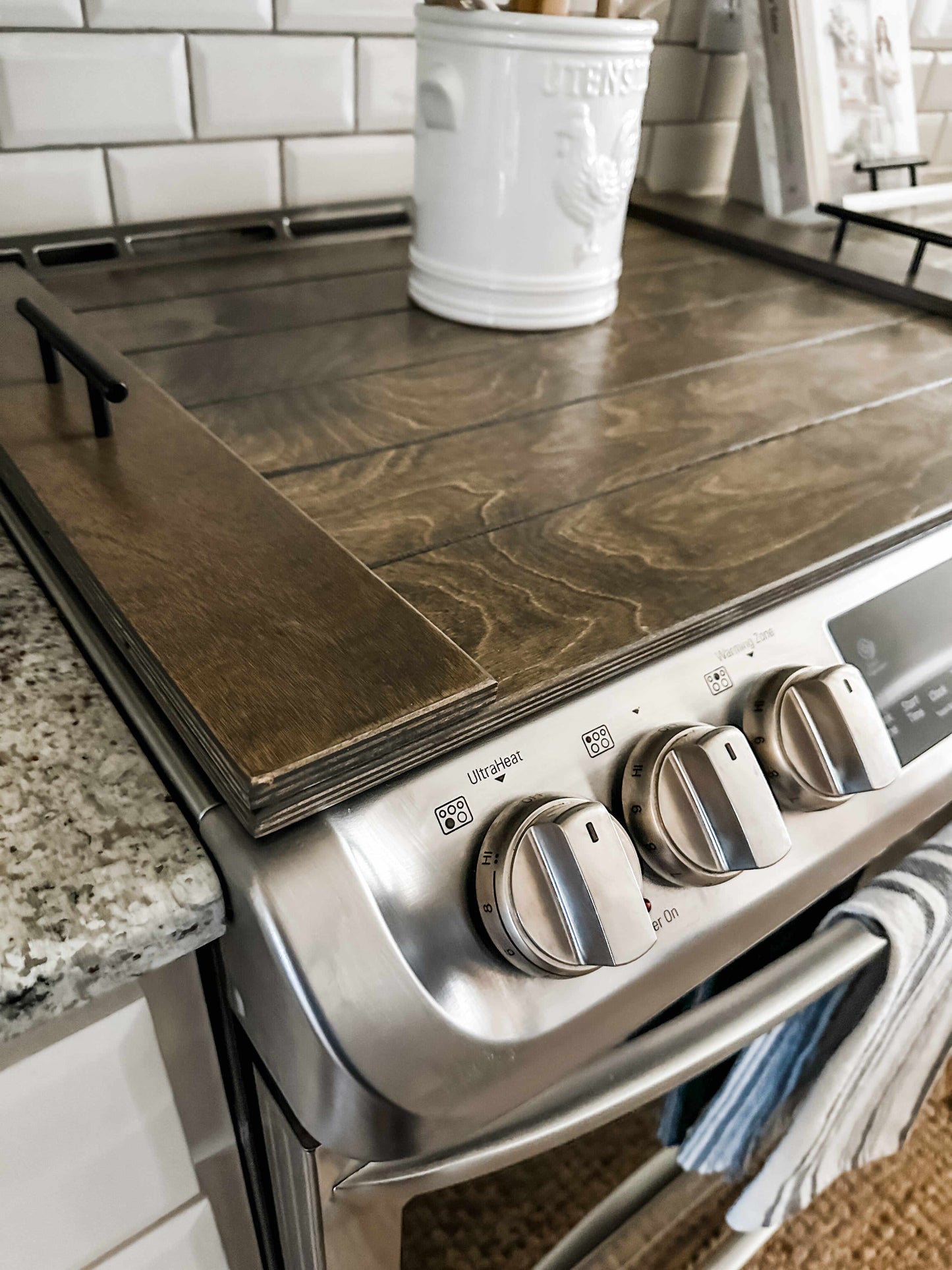Slatted Gray-Brown Noodle Board Stove Cover